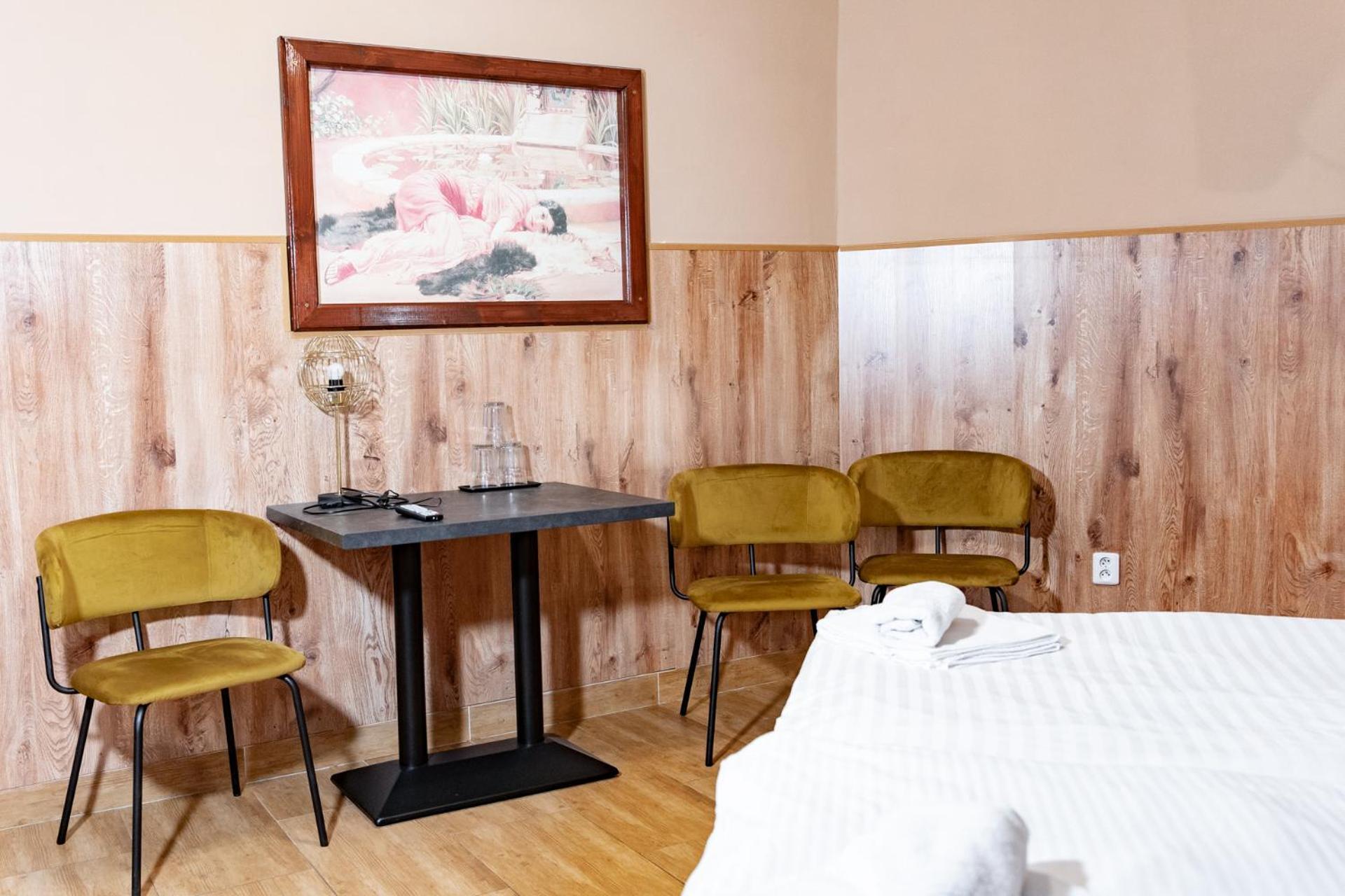 Hotel Taurus Ostrava Exterior photo